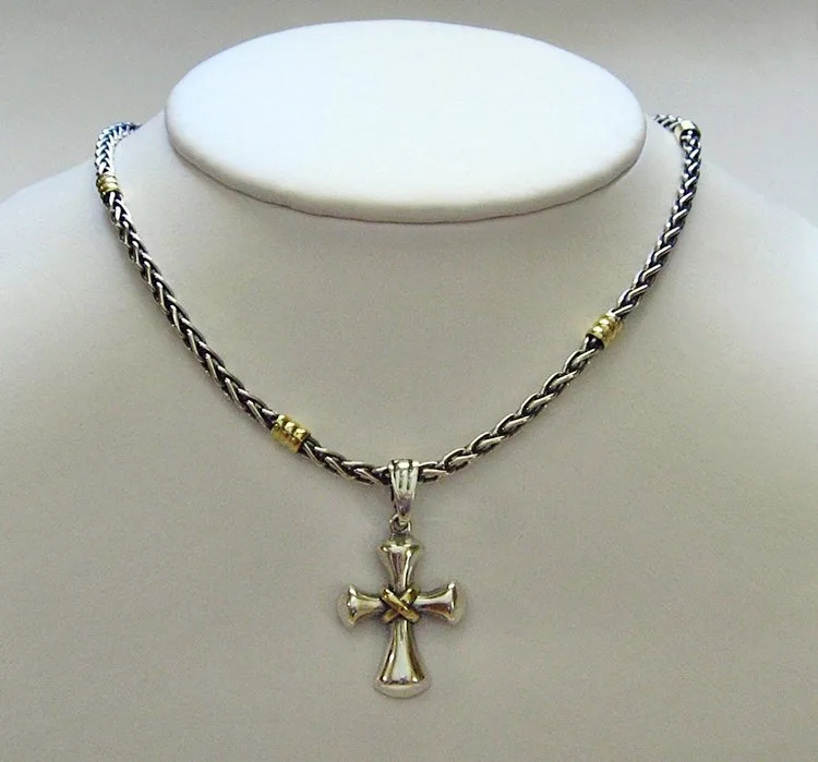 O-MC-LoveKnotCross-3mmWheatChain