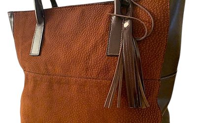 HANDMADE, EXTRA-LARGE CAPYBARA / CARPINCHO TOTE BAG WITH ARGENTINIAN COWHIDE TRIM