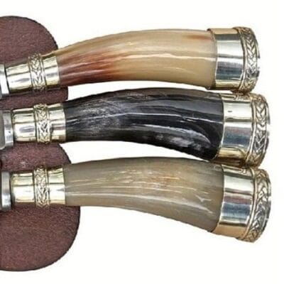 Polished cow horn gaucho knife.