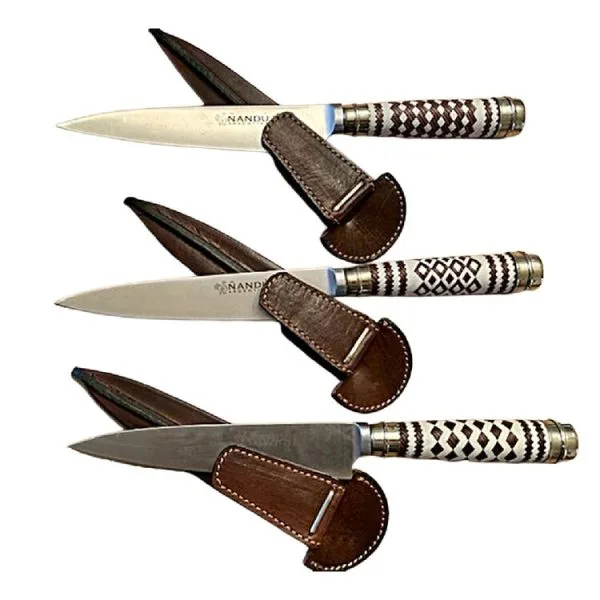 Argentinian gaucho fixed blade knife showing 3 different styles of braided handle.