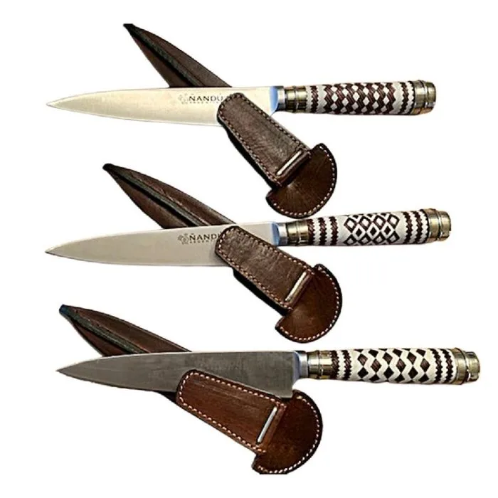 Argentinian gaucho fixed blade knife showing 3 different styles of braided handle.