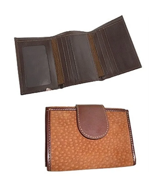 Pebbled leather tri-fold wallet carpincho / capybara hide - natural.
