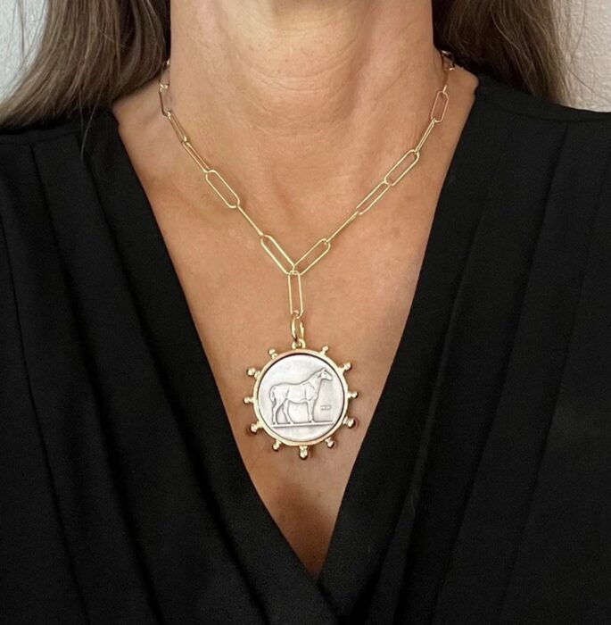 Horse coin-styled medallion
