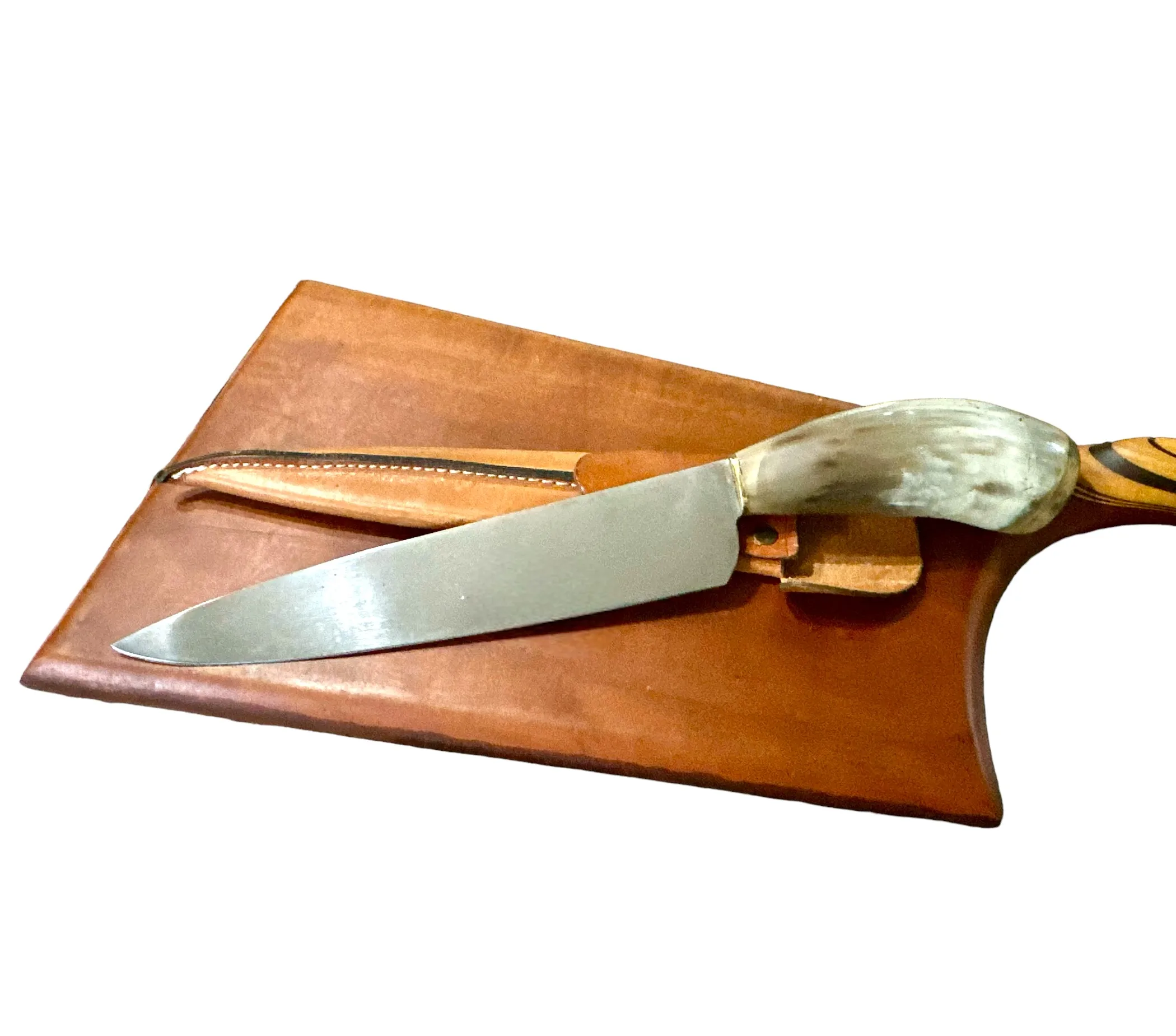 Authentic Bullhorn-Handled Knife – Crafted in Tandil