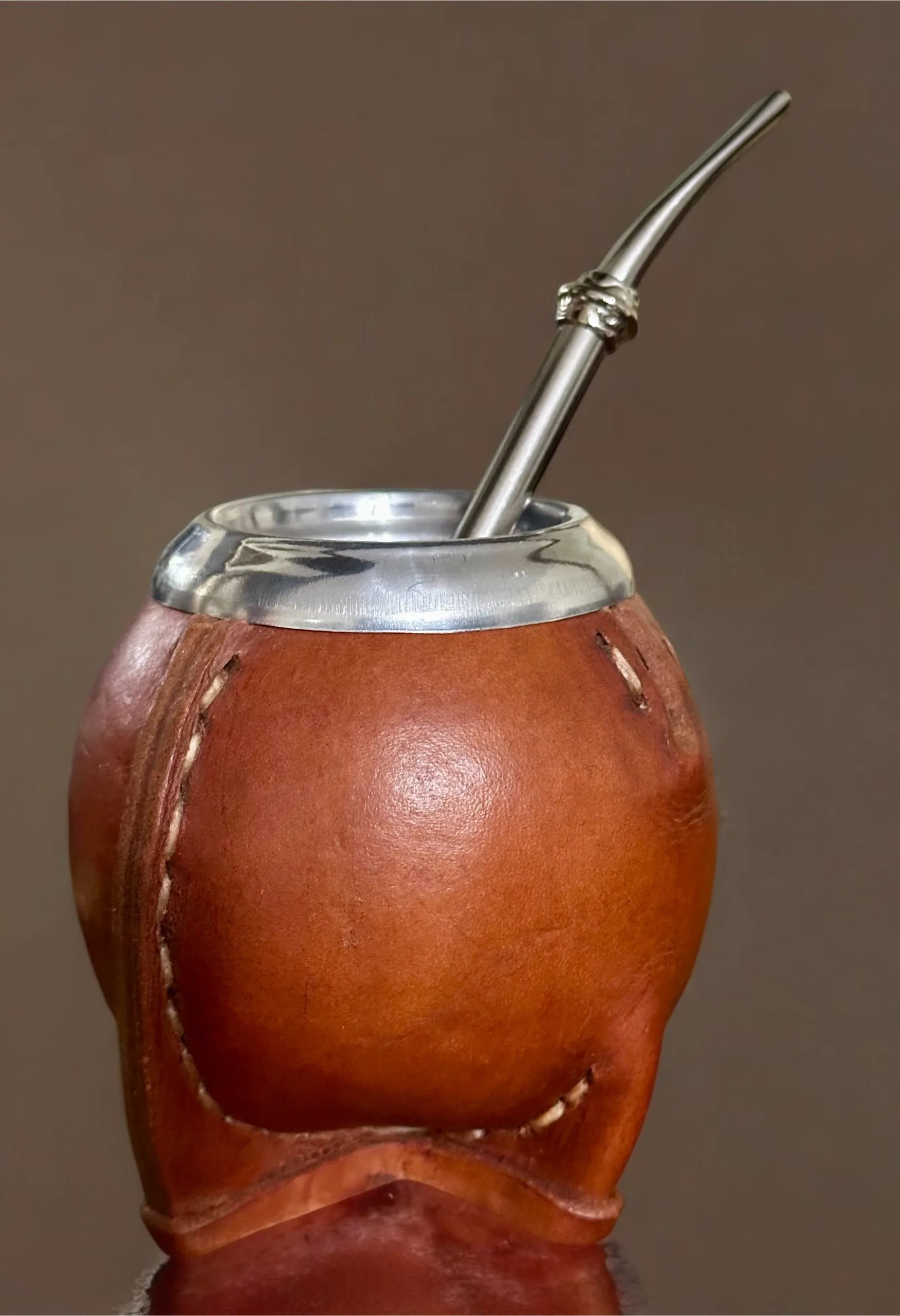 handcrafted Argentine genuine leather mate gourd