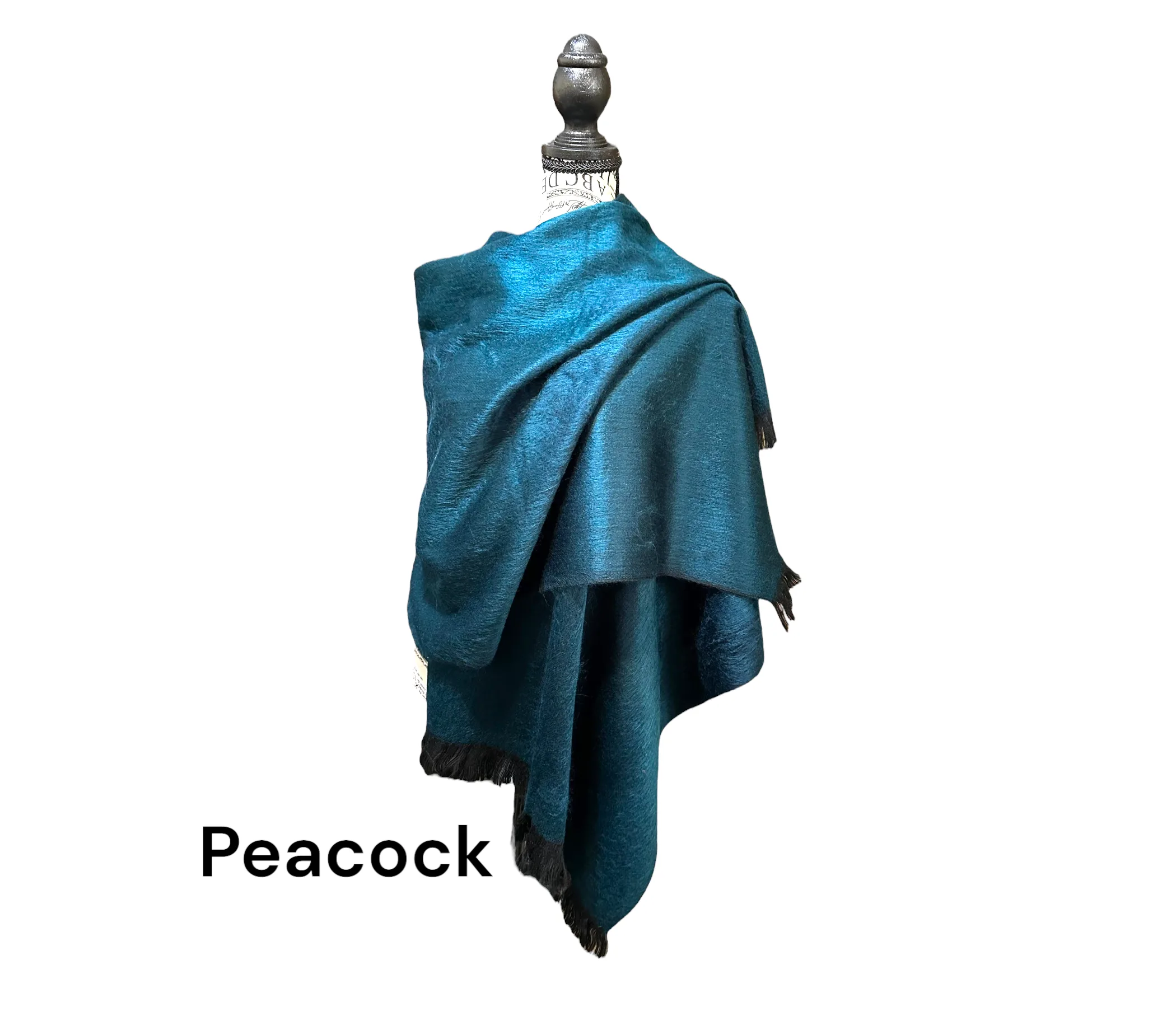 Alpaca Fiber Wrap: Genuine, Soft, and Hypo-allergenic for All Seasons.