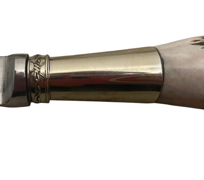 Alpaca Silver Accents on Gaucho Knife.