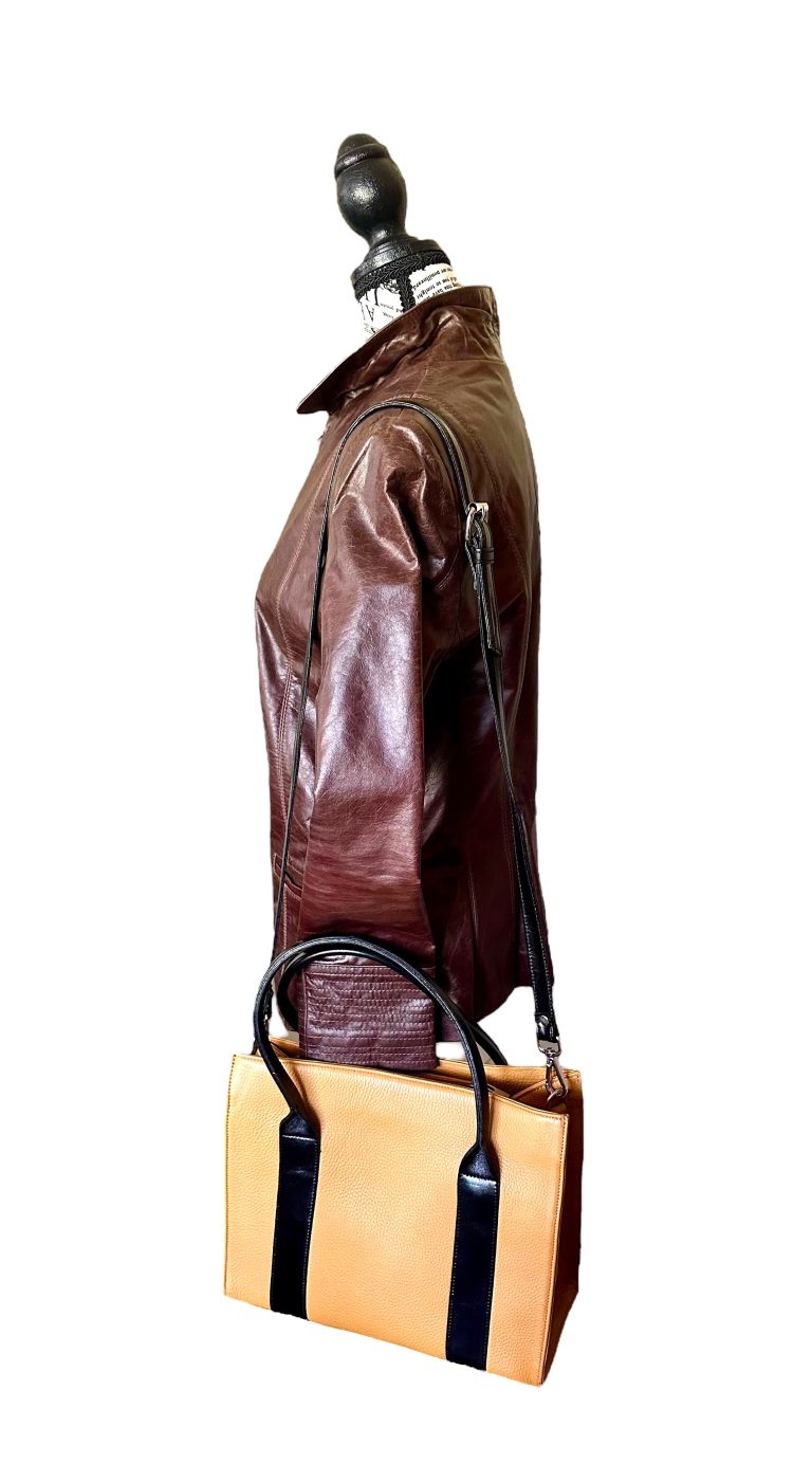Trendy, With 'Big City' Style! Premium, Handmade, Argentine Leather Cross Body Bag, Shoulder Bag in Yellowish-Mustard, Great Color! - Image 3