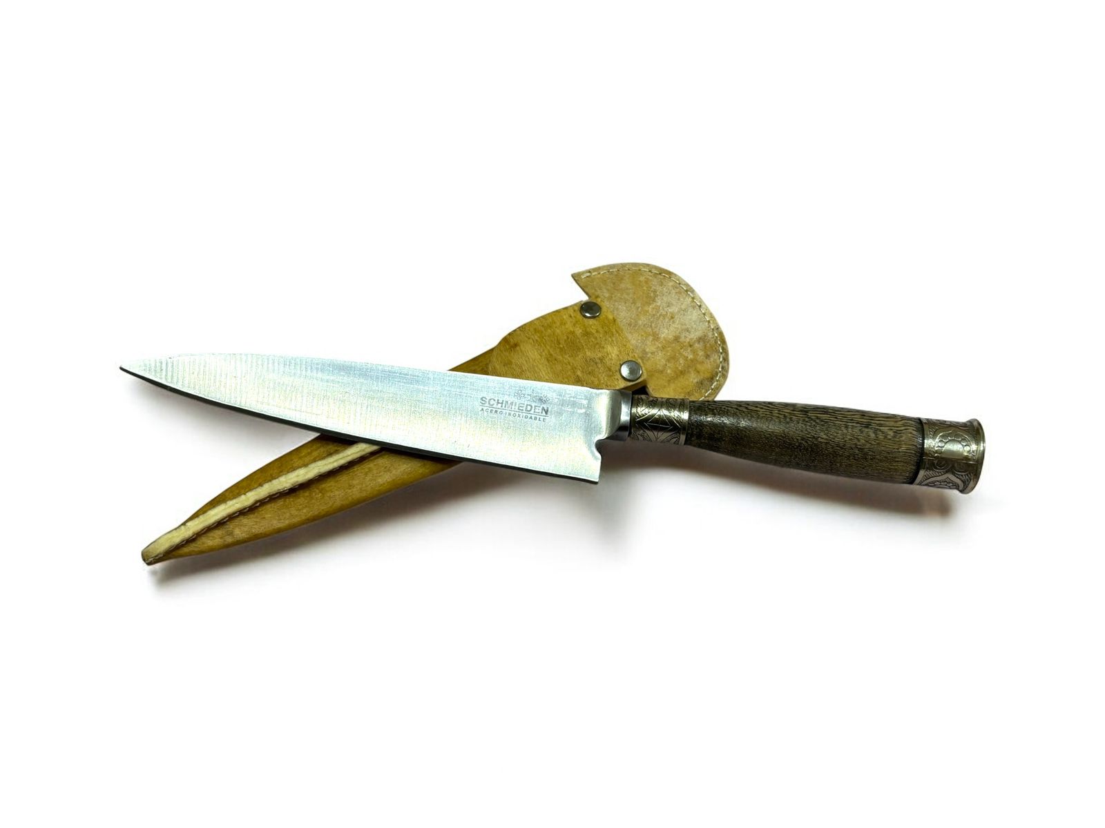 Gaucho Heritage Knife with rawhide leather sheath