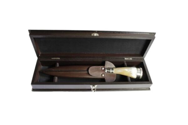 Handmade Argentinian 20cm POLISHED COW HORN HANDLE GAUCHO KNIFE - HEAVY HANDLE AND MADE FOR A MAN'S SIZE HAND! - EA-CI0320/1022 - Image 7