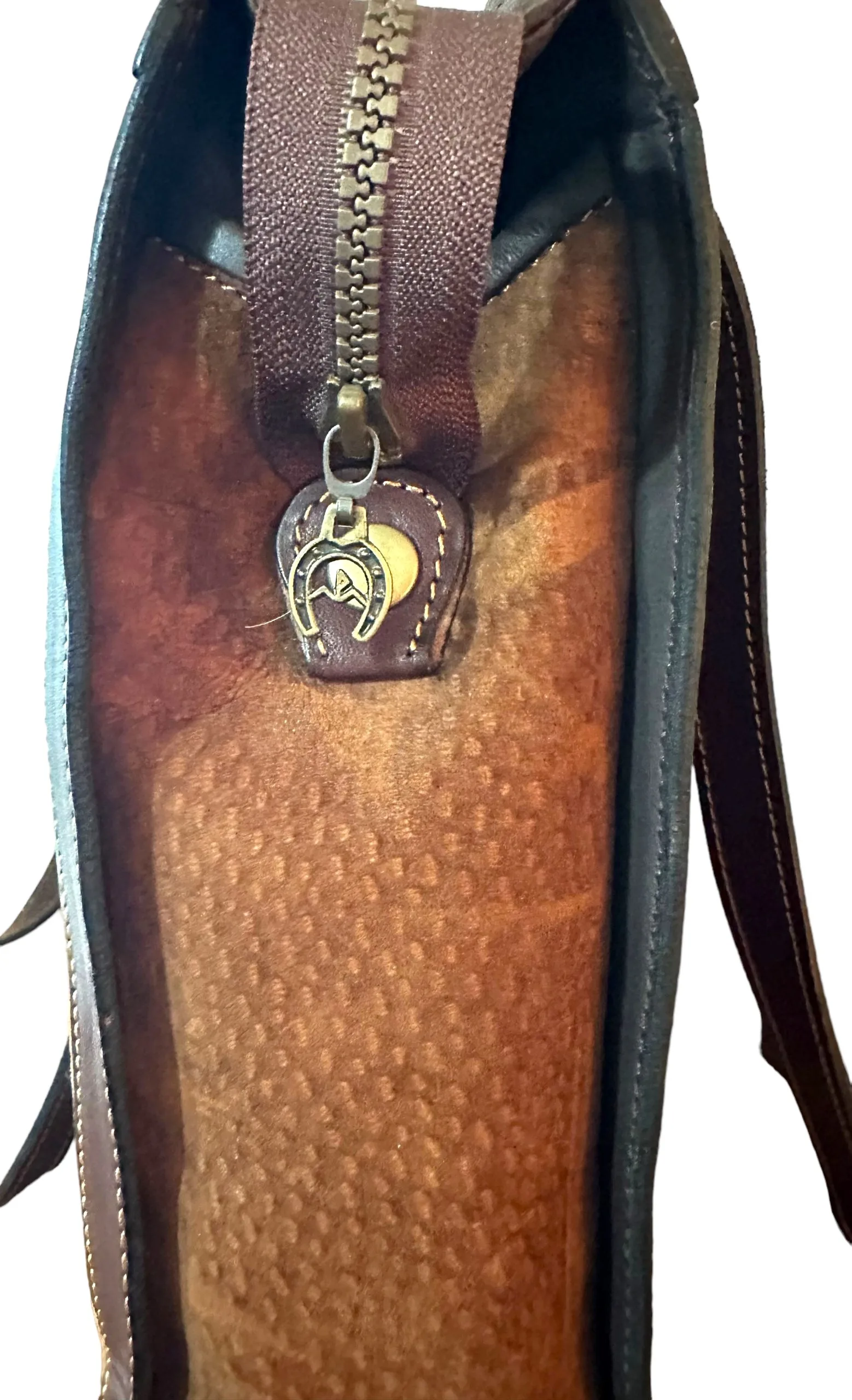 Luxurious Capybara Leather Tote Bag - Image 4