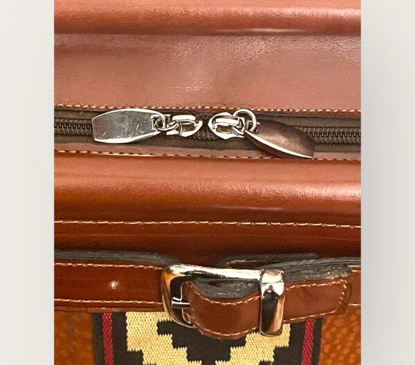 Capybara / Carpincho and Argentinian Cowhide Leather Weekender Travel Bag - Image 7