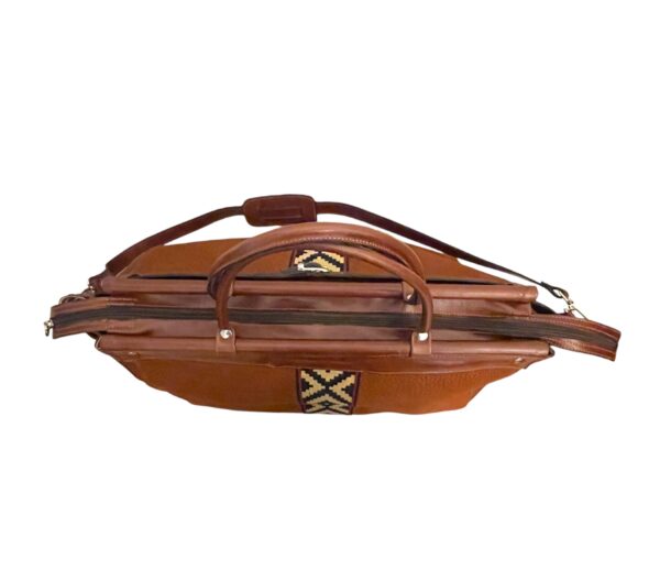 Capybara / Carpincho and Argentinian Cowhide Leather Weekender Travel Bag - Image 4