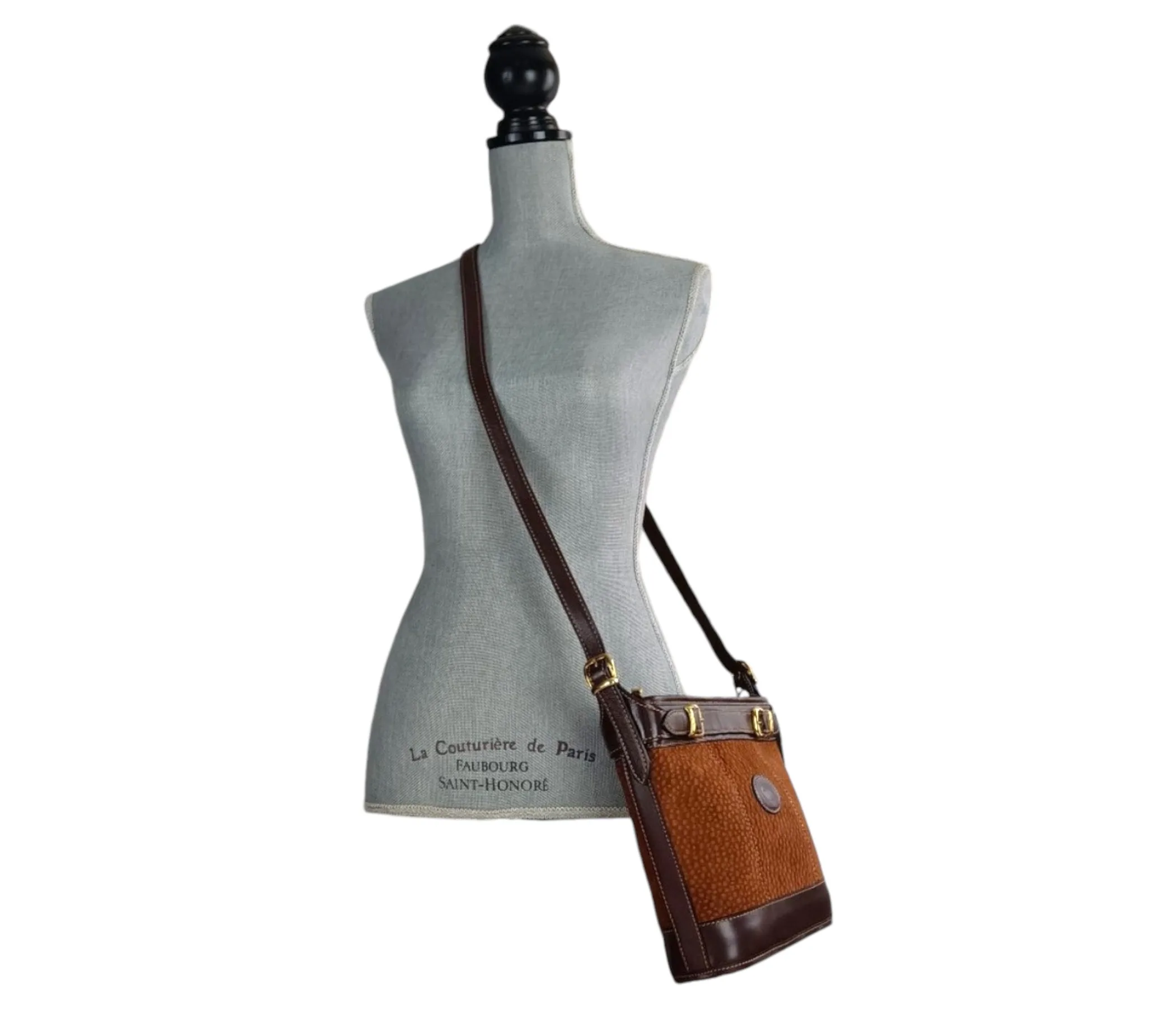 Capybara Shoulder Bag with Chocolate Accents - Image 2