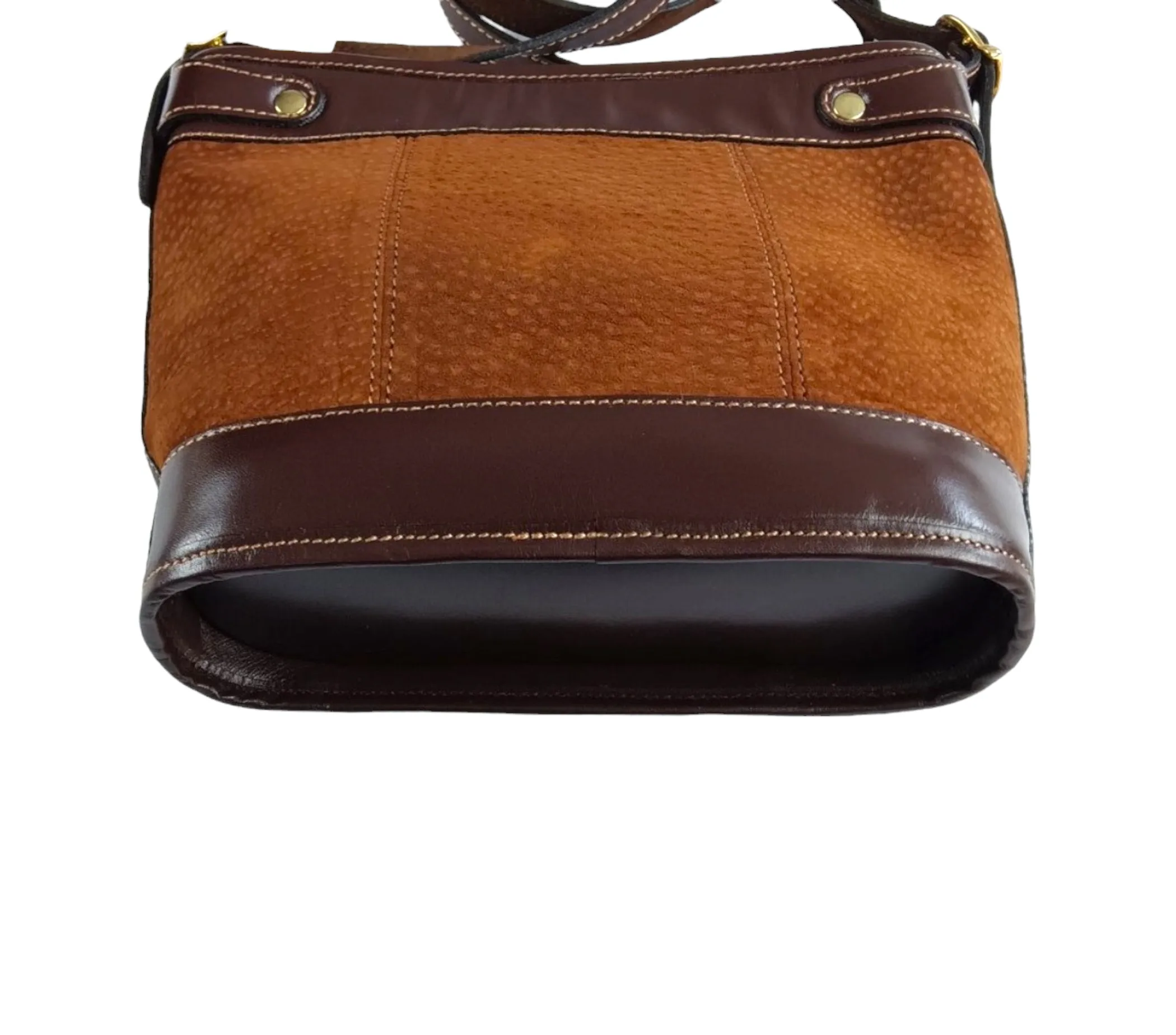 Capybara Shoulder Bag with Chocolate Accents - Image 6