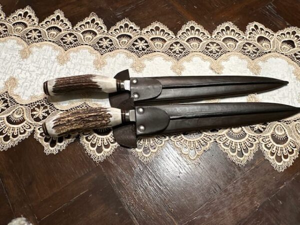 HANDMADE CARBON STEEL 30CM EXTRA LARGE, HEAVY, THICK STAGHORN HANDEL GAUCHO KNIFE - HANDMADE IN ARGENTINA - PW-30/2888-CS - Image 5