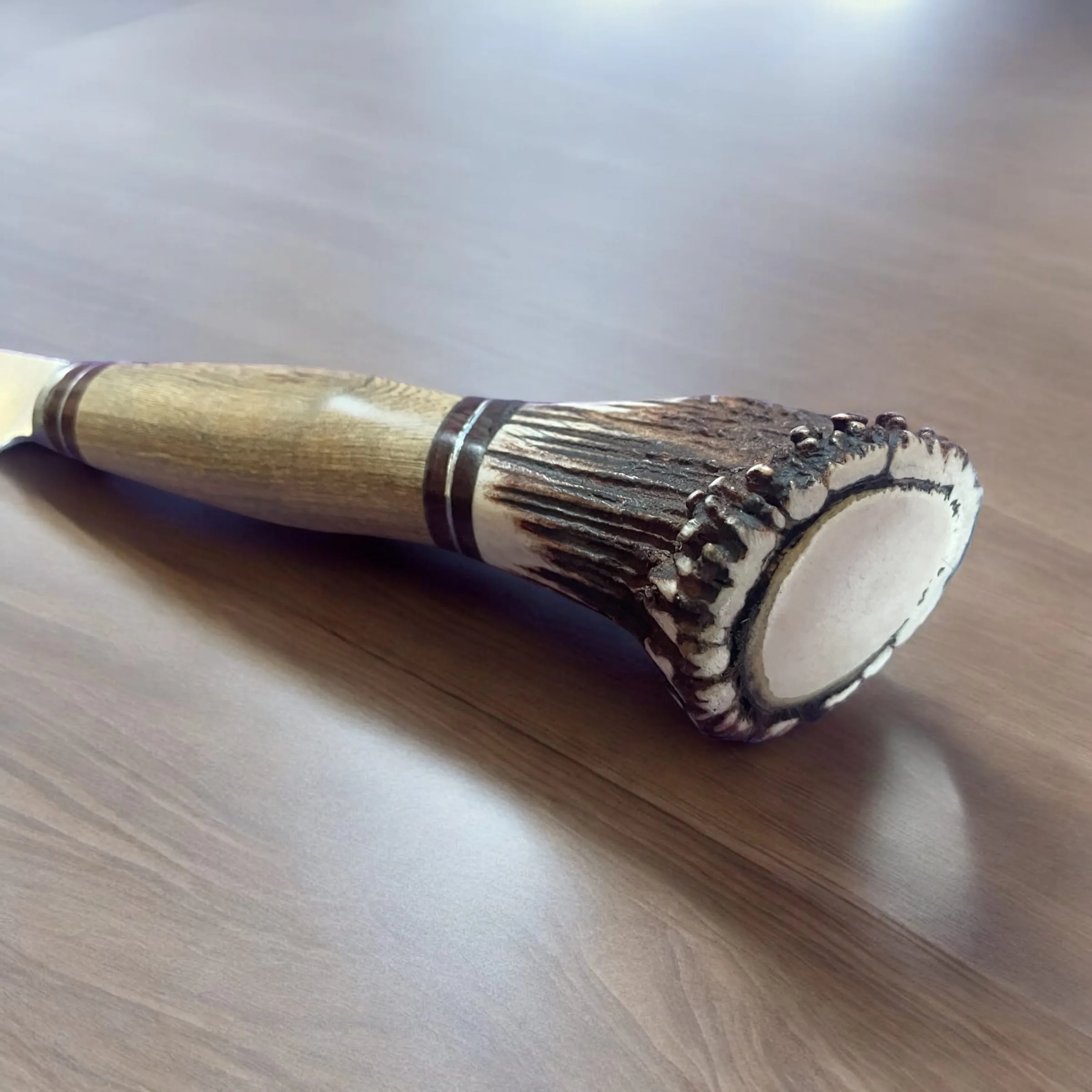 Rugged Staghorn & Hardwood Gaucho Knife - Image 5