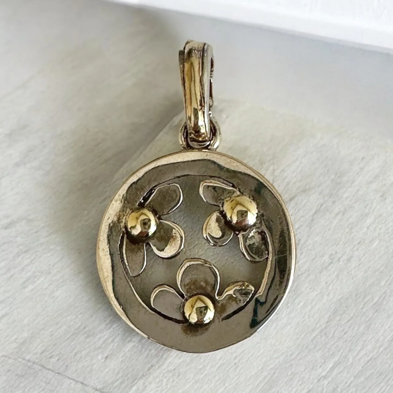 Handmade Sterling Silver and 18kt Gold Flower Pendant - Image 3