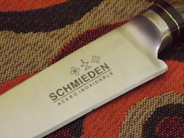 HANDMADE "PICASSO" STYLED GAUCHO KNIFE - ALPACA SILVER HANDLE WITH 100% GENUINE COWHIDE SHEATH - CUCA611/2781 - Image 3