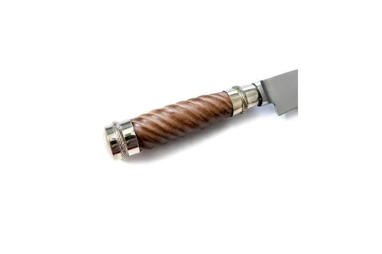 Handmade Chiseled Hardwood and Silver Gaucho Knife - Image 2