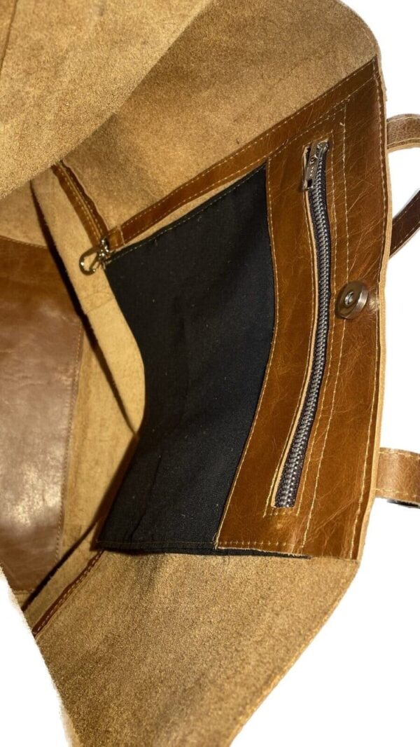 GENUINE COWHIDE LEATHER TOTE BAG, HANDMADE IN ARGENTINA - ROOMY, LIGHTWEIGHT, PERFECT SIZE BAG - CE/60 - Image 4