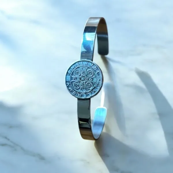 San Benito bracelet in silver-plated alpaca with 2 cm medal and 0.6 cm band